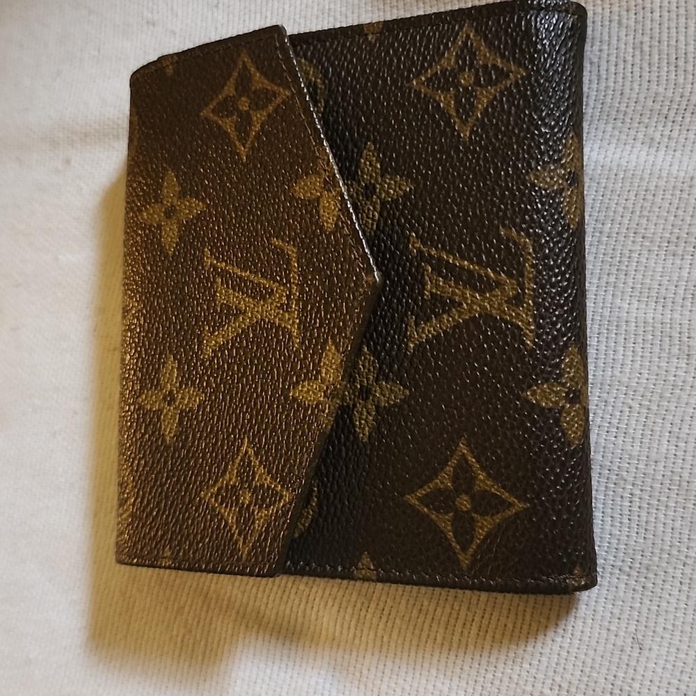 Authentic Louis Vuitton Elise